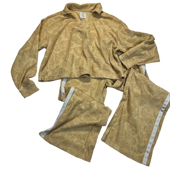 Billabong Pants - Billabong Essentials Womens Yellow Leaf Jacquard Terry Lounge Set Small
